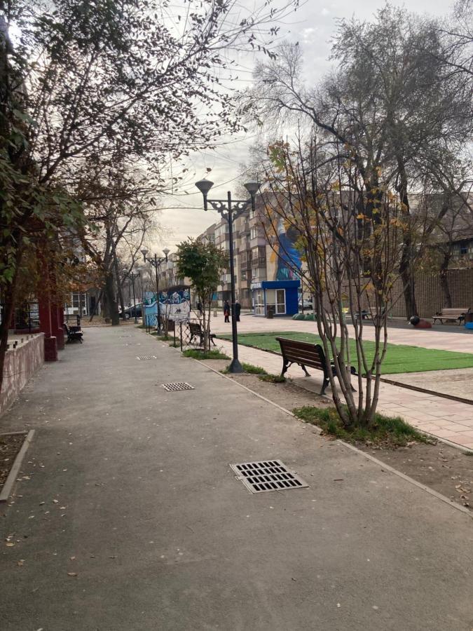Hostel Del Luna Αλμάτι Εξωτερικό φωτογραφία