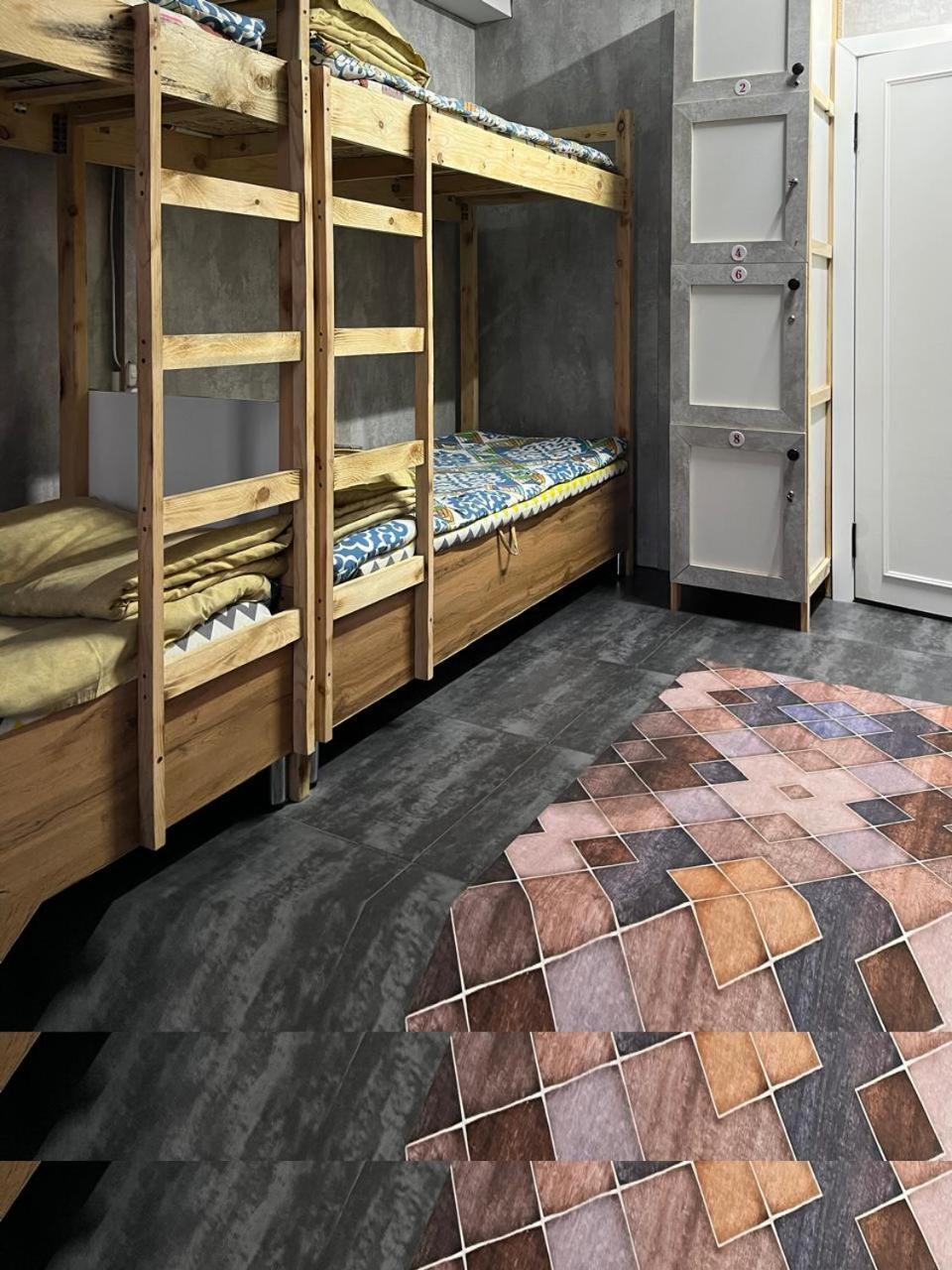 Hostel Del Luna Αλμάτι Εξωτερικό φωτογραφία